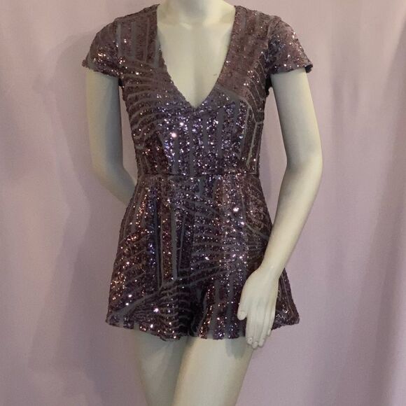 NWOT Charlotte Russe Romper   - Picture 1 of 11